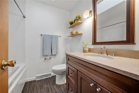 2014 Old Clairton Road Jefferson Hills PA 15025