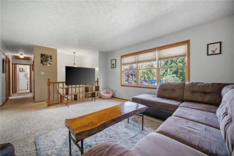 2014 Old Clairton Road Jefferson Hills PA 15025