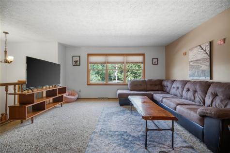 2014 Old Clairton Road Jefferson Hills PA 15025