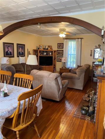 859 Old National Pike Centerville PA 15417
