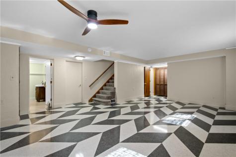 613 Glen Drive Peters Township PA 15317