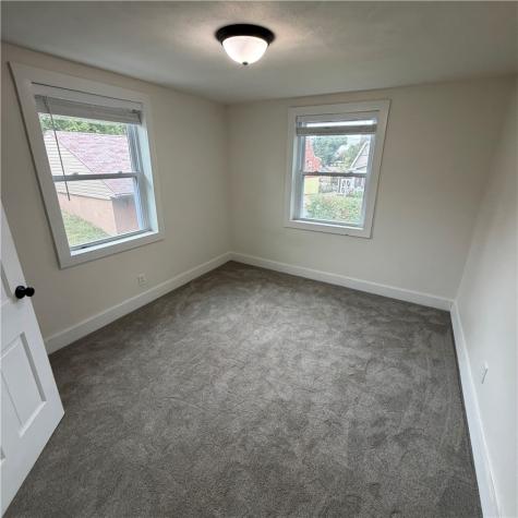 435 Fairway Drive Brentwood PA 15227