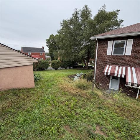 435 Fairway Drive Brentwood PA 15227