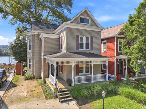 1512 Center Sewickley PA 15143