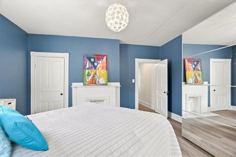 1512 Center Sewickley PA 15143