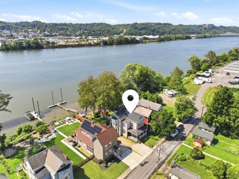 1512 Center Sewickley PA 15143