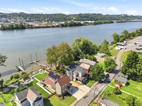 1512 Center Sewickley PA 15143