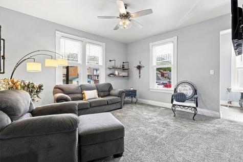 1512 Center Sewickley PA 15143