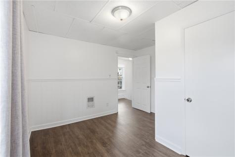 385 2nd Street Pitcairn PA 15140