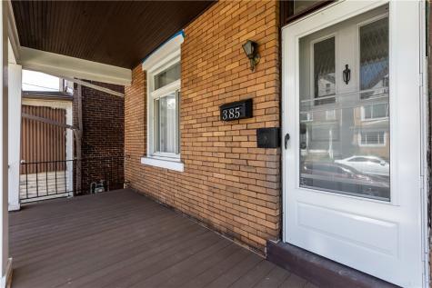 385 2nd Street Pitcairn PA 15140