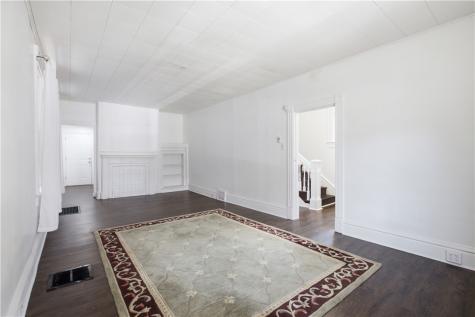 385 2nd Street Pitcairn PA 15140