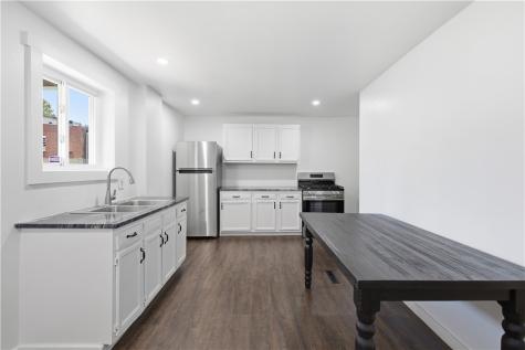 385 2nd Street Pitcairn PA 15140