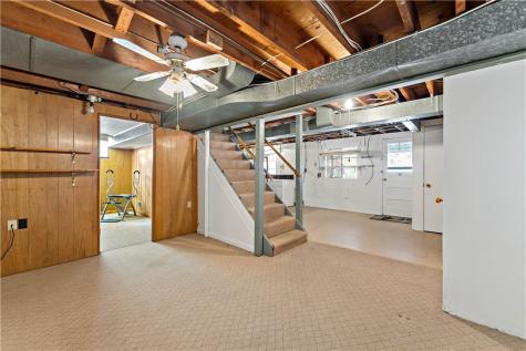 188 Arla Drive Green Tree PA 15220