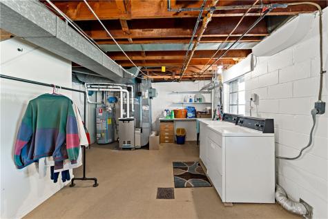 188 Arla Drive Green Tree PA 15220