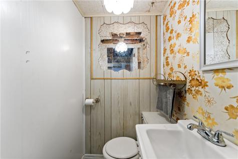 188 Arla Drive Green Tree PA 15220