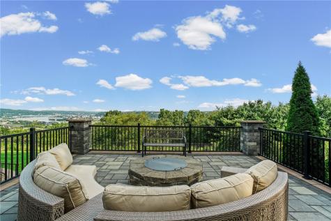 269 Garvinhurst Drive Bridgewater PA 15009