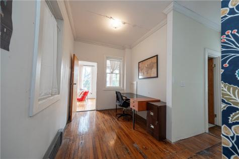 2828 Spring Street South Side PA 15210