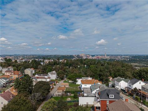 2828 Spring Street South Side PA 15210