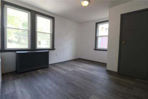2423 Brighton Road Perry Hilltop PA 15212