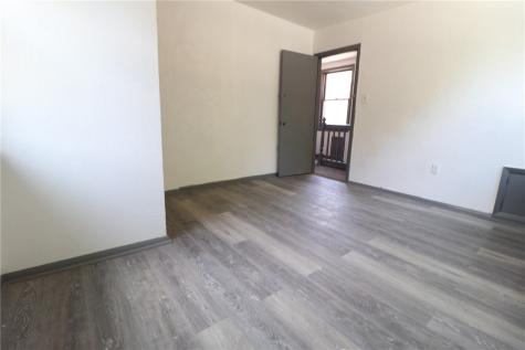 2423 Brighton Road Perry Hilltop PA 15212