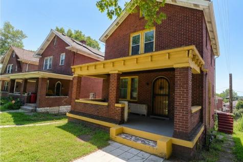 2423 Brighton Road Perry Hilltop PA 15212