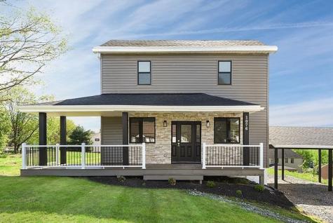 1076 Chapel Road Center Township PA 15061