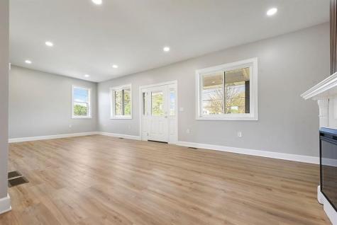 1076 Chapel Road Center Township PA 15061