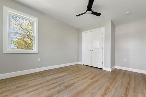 1076 Chapel Road Center Township PA 15061