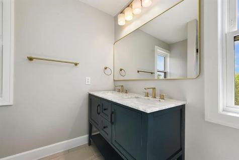1076 Chapel Road Center Township PA 15061
