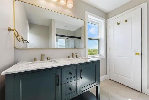 1076 Chapel Road Center Township PA 15061