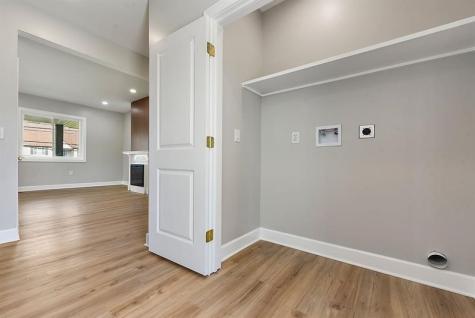 1076 Chapel Road Center Township PA 15061