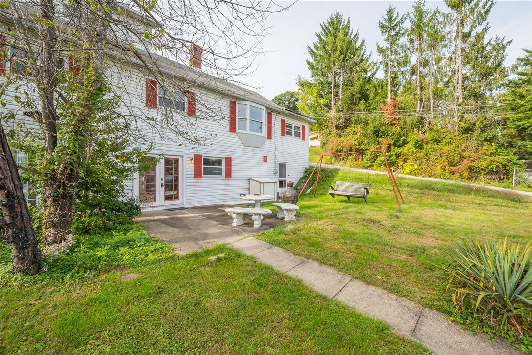 109 Saulters Avenue Bentleyville PA 15314