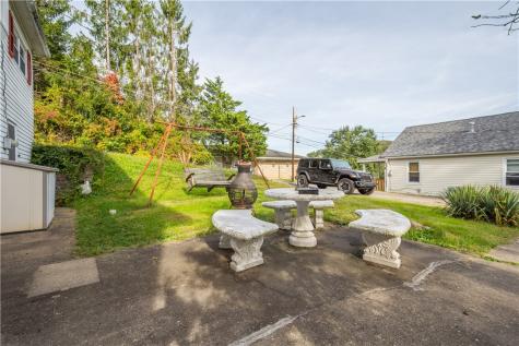 109 Saulters Avenue Bentleyville PA 15314