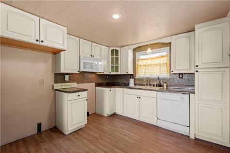 109 Saulters Avenue Bentleyville PA 15314