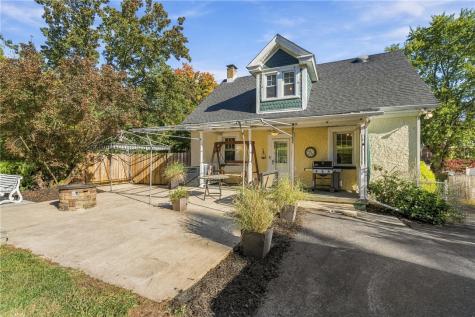 2733 Main Street Penn Hills PA 15235
