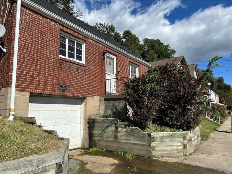 475 E 7th Avenue Tarentum PA 15084