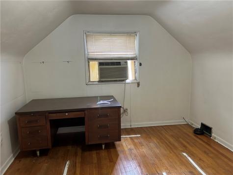 475 E 7th Avenue Tarentum PA 15084