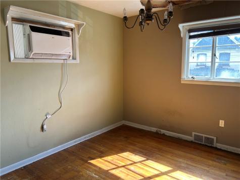 475 E 7th Avenue Tarentum PA 15084