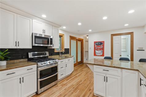 625 Glengary Drive O'hara PA 15215