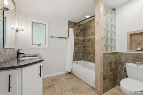 625 Glengary Drive O'hara PA 15215