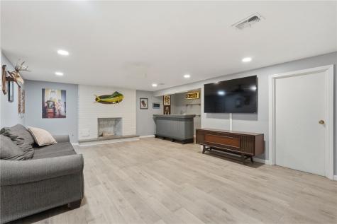 625 Glengary Drive O'hara PA 15215