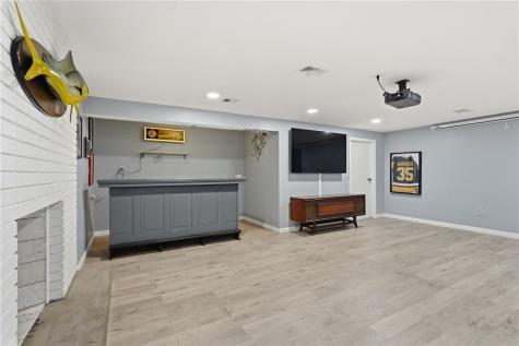 625 Glengary Drive O'hara PA 15215