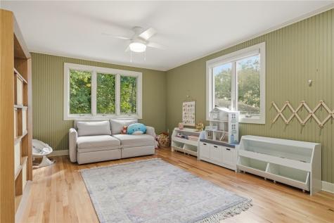 625 Glengary Drive O'hara PA 15215