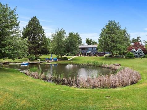 26 Lois Lane E Lackawannock Township PA 16137