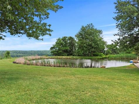 26 Lois Lane E Lackawannock Township PA 16137