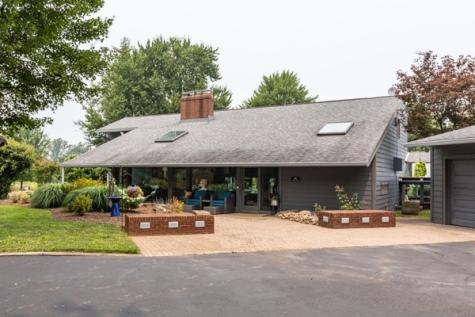 26 Lois Lane E Lackawannock Township PA 16137