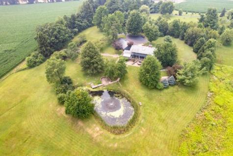 26 Lois Lane E Lackawannock Township PA 16137