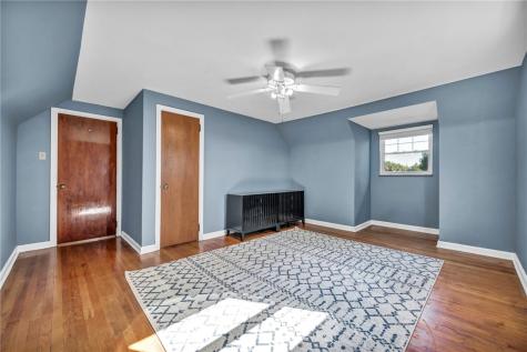 1512 Worcester Mt Lebanon PA 15243