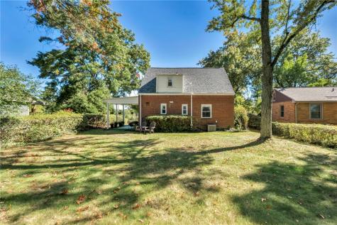 1512 Worcester Mt Lebanon PA 15243