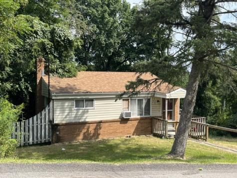 42 Grace Street Stowe Township PA 15136